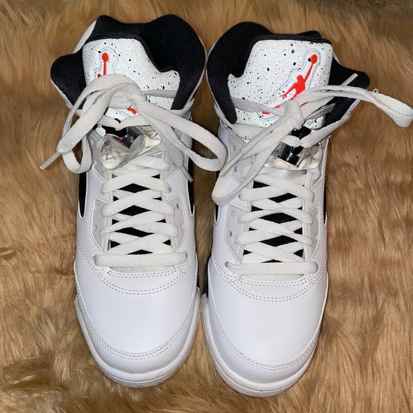 Jordan 5 Retro BG - Picture 2 of 11